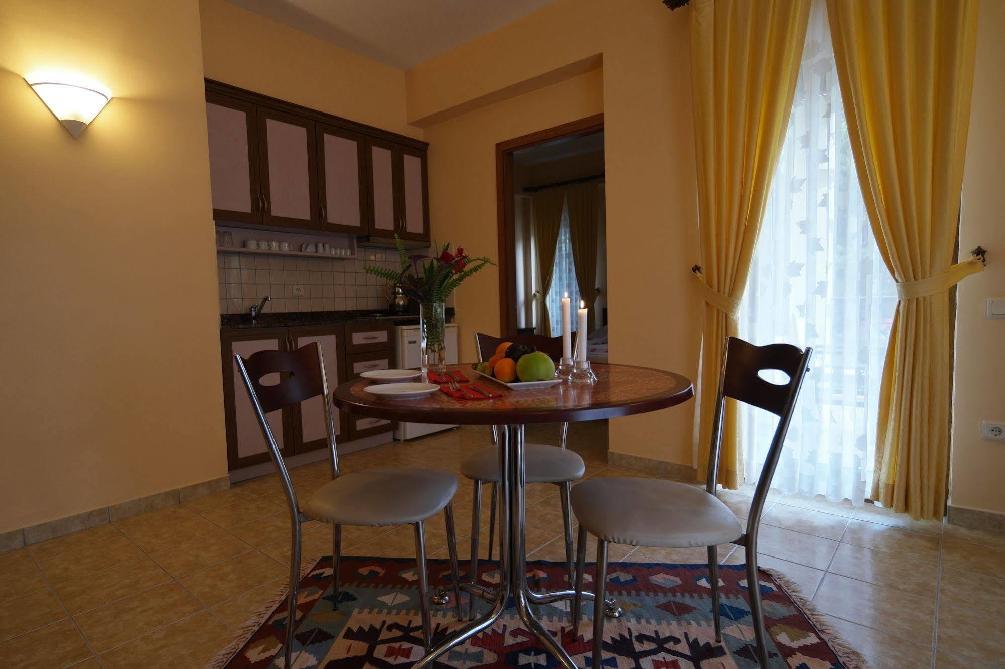 Aparthotel Mr. Dim Exclusive 2*