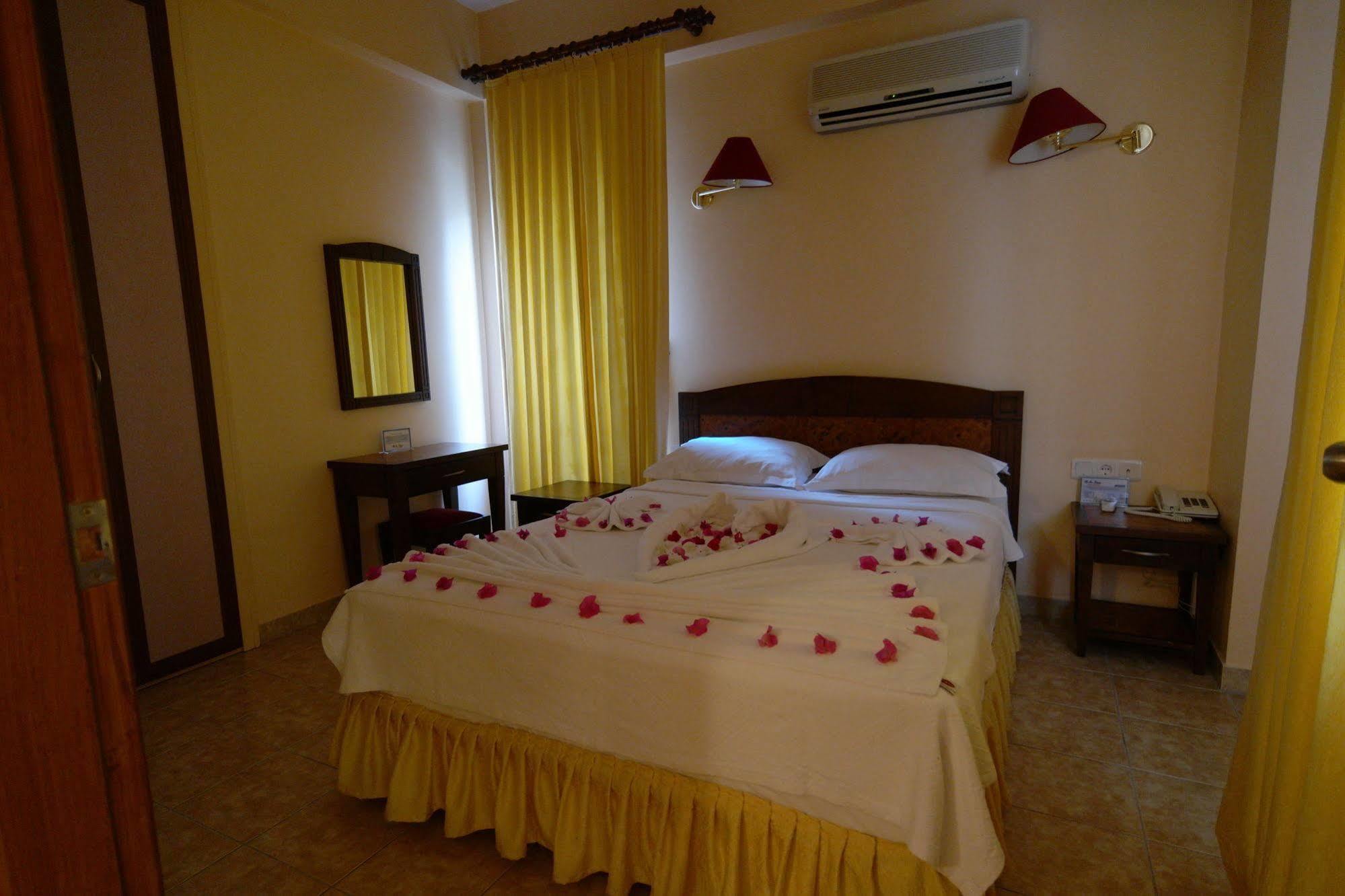 Mr. Dim Exclusive Aparthotel 2*